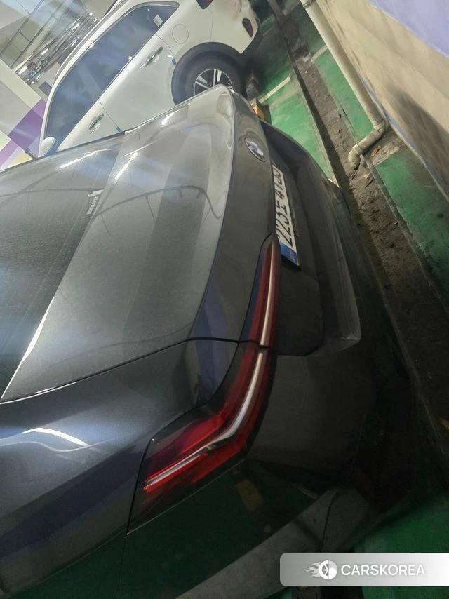 BMW 5 Series (G60) 2025 Серый из Кореи, фото 2