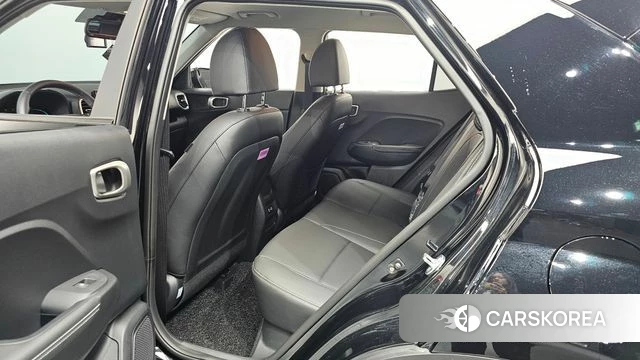 Hyundai Venue 2025 Черный из Кореи, фото 2