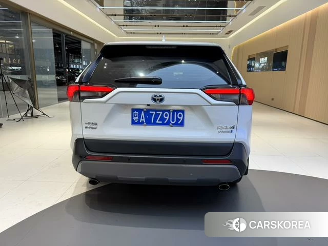 Toyota RAV4 Rongfang 2022 Белый из Китая, фото 2