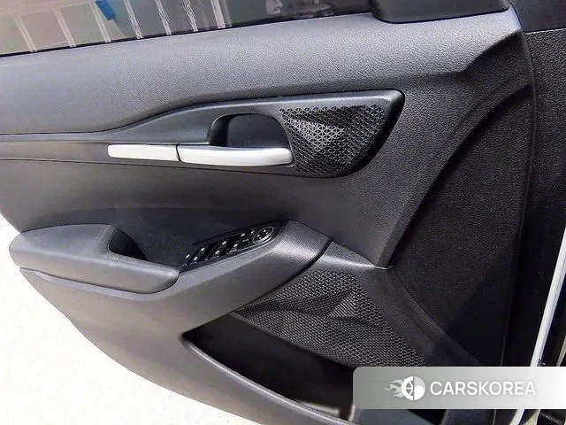 Kia Seltos 2019 Белый из Кореи, фото 2