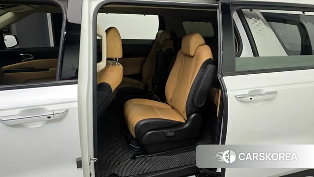 Kia Carnival 4th generation 2022 Белый из Кореи, фото 2