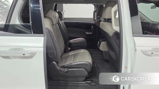 Kia The New Carnival 4th Generation 2023 Белый из Кореи, фото 2