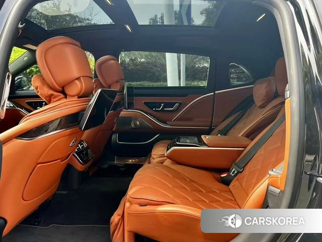 Mercedes-Benz Maybach S-class 2022 Черный из Китая, фото 2