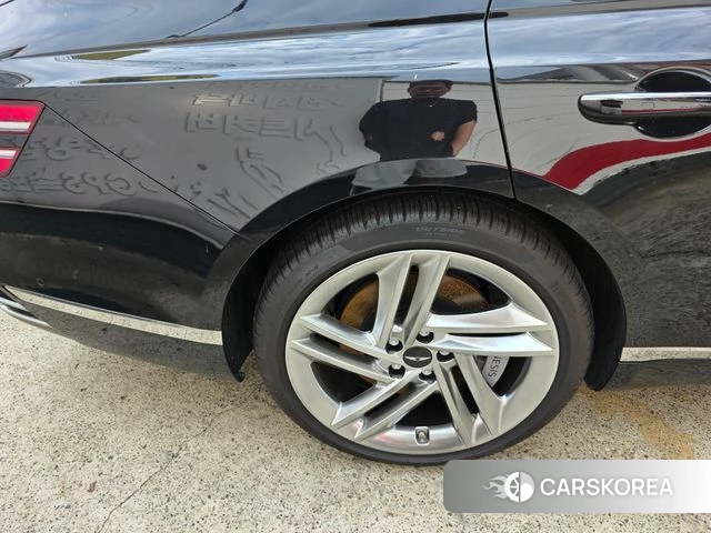 Genesis G80 (RG3) 2024 Черный из Кореи, фото 2