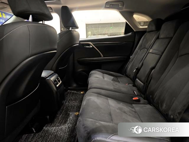 Lexus RX 2023 Серебристо-серый из Китая, фото 2