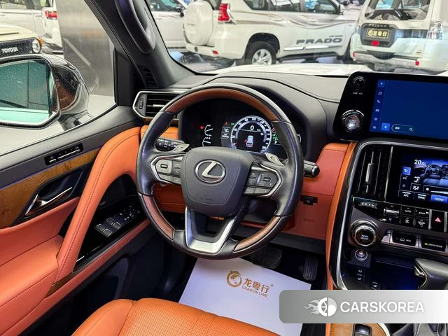 Lexus LX 2024 Белый из Китая, фото 2