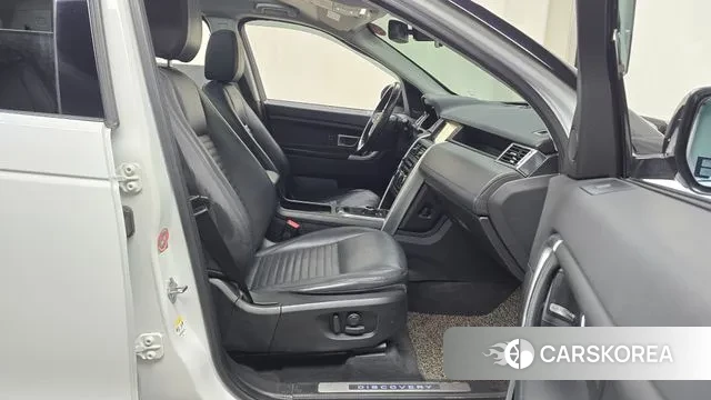 Land Rover Discovery Sports 2018 Белый из Кореи, фото 2