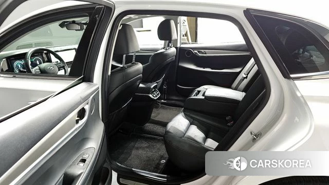 Hyundai The New Grandeur IG Hybrid 2022 Белый из Кореи, фото 2