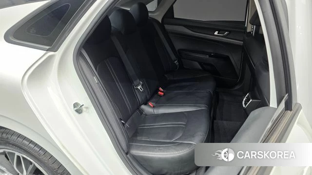 Kia K5 3rd generation 2022 Белый из Кореи, фото 2