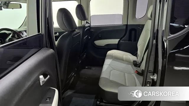 Kia The New Kia Ray 2022 Черный из Кореи, фото 2