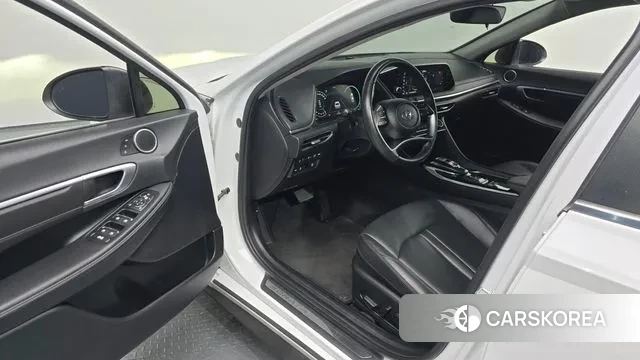 Hyundai Sonata Hybrid (DN8) 2022 Белый из Кореи, фото 2