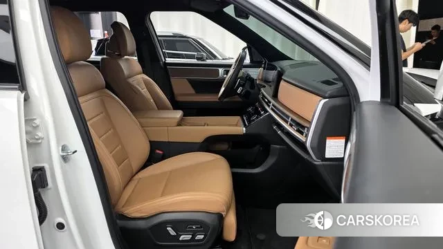 Hyundai Santa Fe (MX5) 2023 Белый из Кореи, фото 2