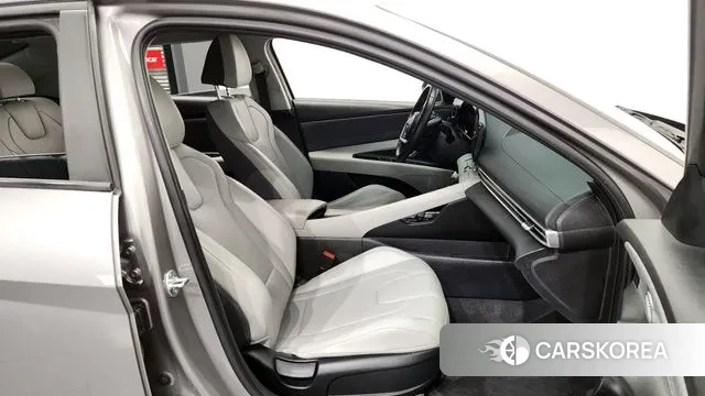 Hyundai Avante Hybrid (CN7) 2022 Серый из Кореи, фото 2