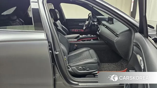 Genesis GV70 2021 Серый из Кореи, фото 2