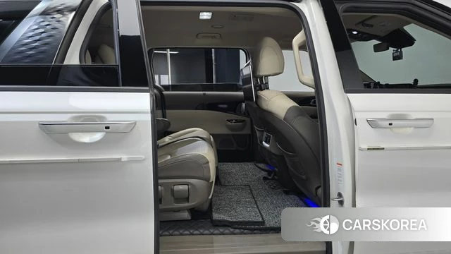 Kia Carnival 4th generation 2021 Белый из Кореи, фото 2