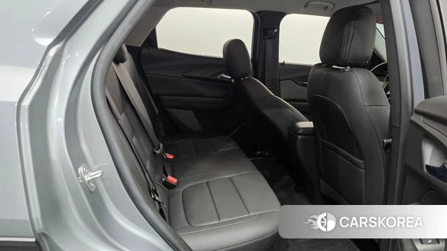 Chevrolet (GM Daewoo) Trailblazer 2023 Серый из Кореи, фото 2