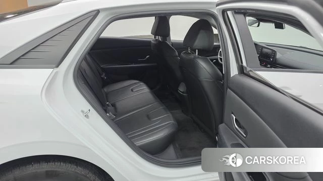 Hyundai Avante (CN7) 2022 Белый из Кореи, фото 2