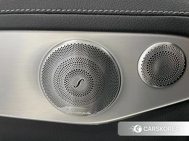 Mercedes-Benz GLC-Class X253 2019 Белый из Кореи, фото 2