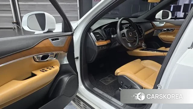 Volvo XC90 second Generation 2020 Белый из Кореи, фото 2