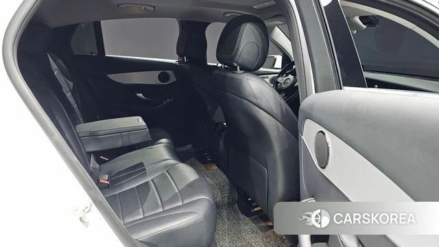 Mercedes-Benz GLC-Class X253 2018 Белый из Кореи, фото 2