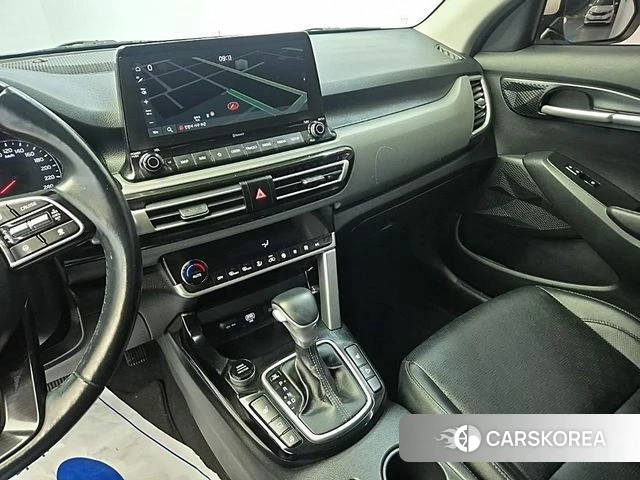 Kia Seltos 2021 Белый из Кореи, фото 2