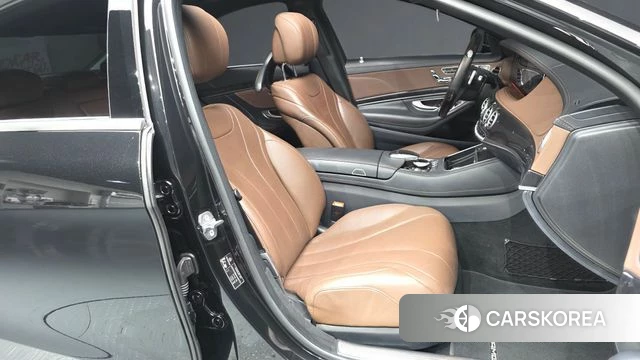 Mercedes-Benz S-Class W222 2019 Черный из Кореи, фото 2