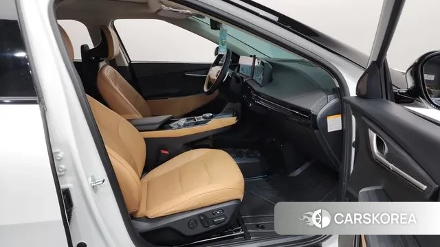 Kia EV6 2023 Белый из Кореи, фото 2