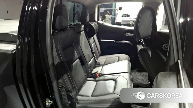 Chevrolet (GM Daewoo) Real New Colorado 2022 Черный из Кореи, фото 2