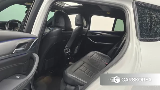 BMW X4 (G02) 2018 Белый из Кореи, фото 2