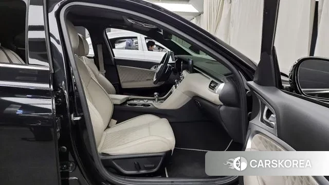 Genesis The New G70 Shooting Brake 2023 Черный из Кореи, фото 2