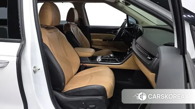 Kia Carnival 4th generation 2020 Белый из Кореи, фото 2