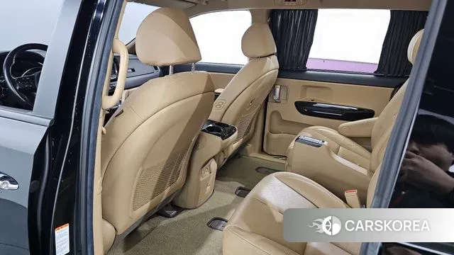 Kia The New Carnival 2019 Черный из Кореи, фото 2