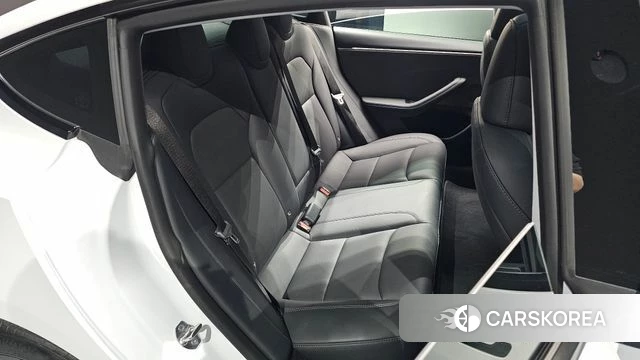 Tesla Model 3 2025 Белый из Кореи, фото 2