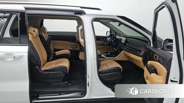 Kia Carnival 4th generation 2023 Белый из Кореи, фото 2