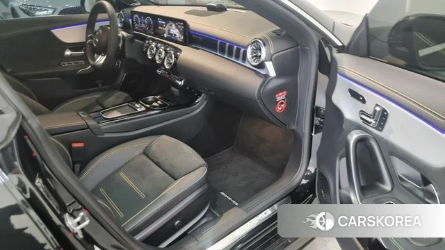 Mercedes-Benz CLA-Class C118 2026 Черный из Кореи, фото 2