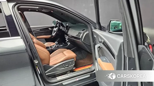 Audi Q5 (FY) 2021 Серый из Кореи, фото 2