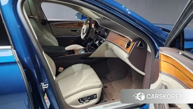 Bentley Flying Spur 3rd Generation 2023 Синий из Кореи, фото 2