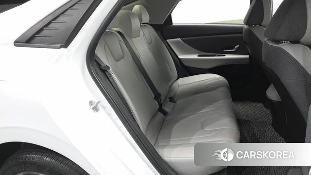 Hyundai Avante (CN7) 2021 Белый из Кореи, фото 2