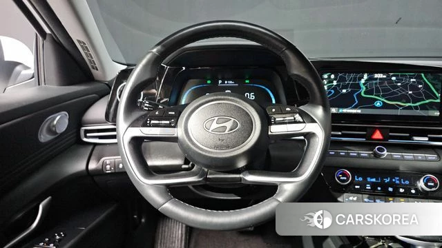 Hyundai The New Avante (CN7) 2023 Белый из Кореи, фото 2