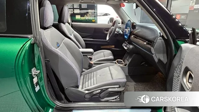 Mini Cooper C 4th generation 2024 Зеленый из Кореи, фото 2