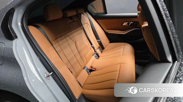 BMW 3 Series (G20) 2024 Цвет галактики из Кореи, фото 2