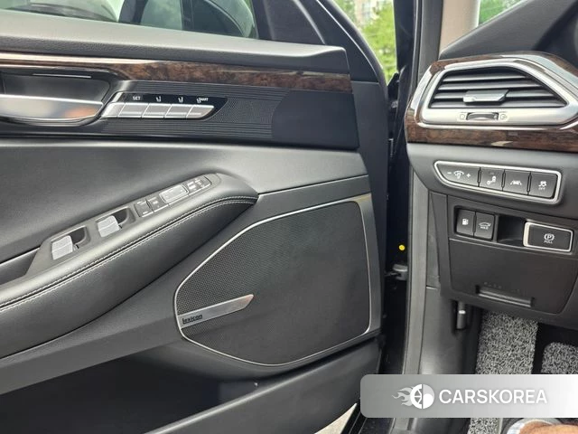 Genesis G90 2020 Черный из Кореи, фото 2