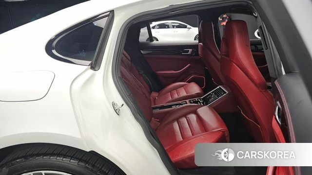 Porsche Panamera (971) 2018 Белый из Кореи, фото 2
