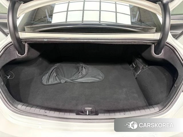 Hyundai The New Grandeur IG Hybrid 2022 Белый из Кореи, фото 2