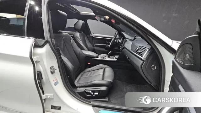 BMW 4 Series (F32) 2018 Белый из Кореи, фото 2