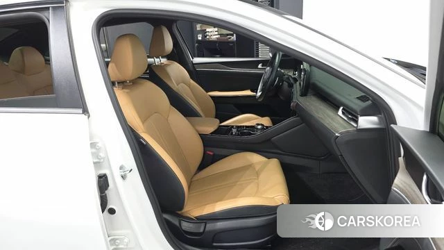 Kia K5 3rd generation 2021 Белый из Кореи, фото 2