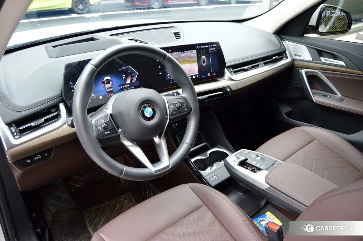 BMW X1 2025 Белый из Китая, фото 2