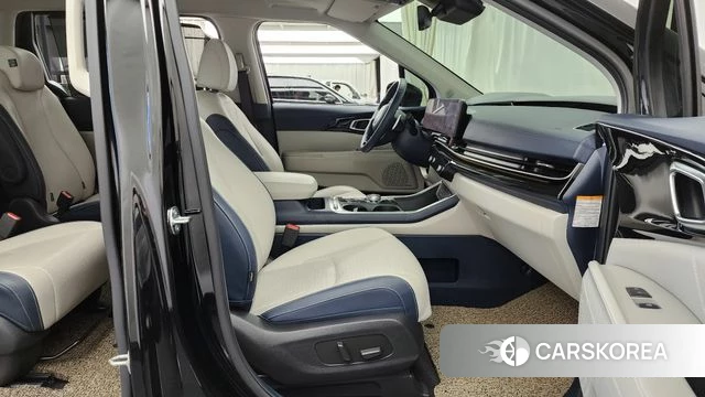Kia The New Carnival 4th Generation 2024 Черный из Кореи, фото 2