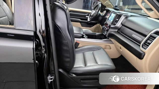 Dodge Lampicup 2020 Черный из Кореи, фото 2