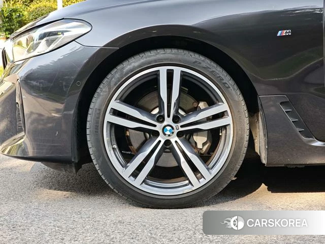 BMW 6 series GT 2021 Темно-серый из Китая, фото 2